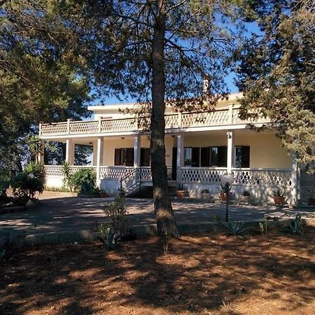 Villa 2 Fields Castellaneta Exterior photo