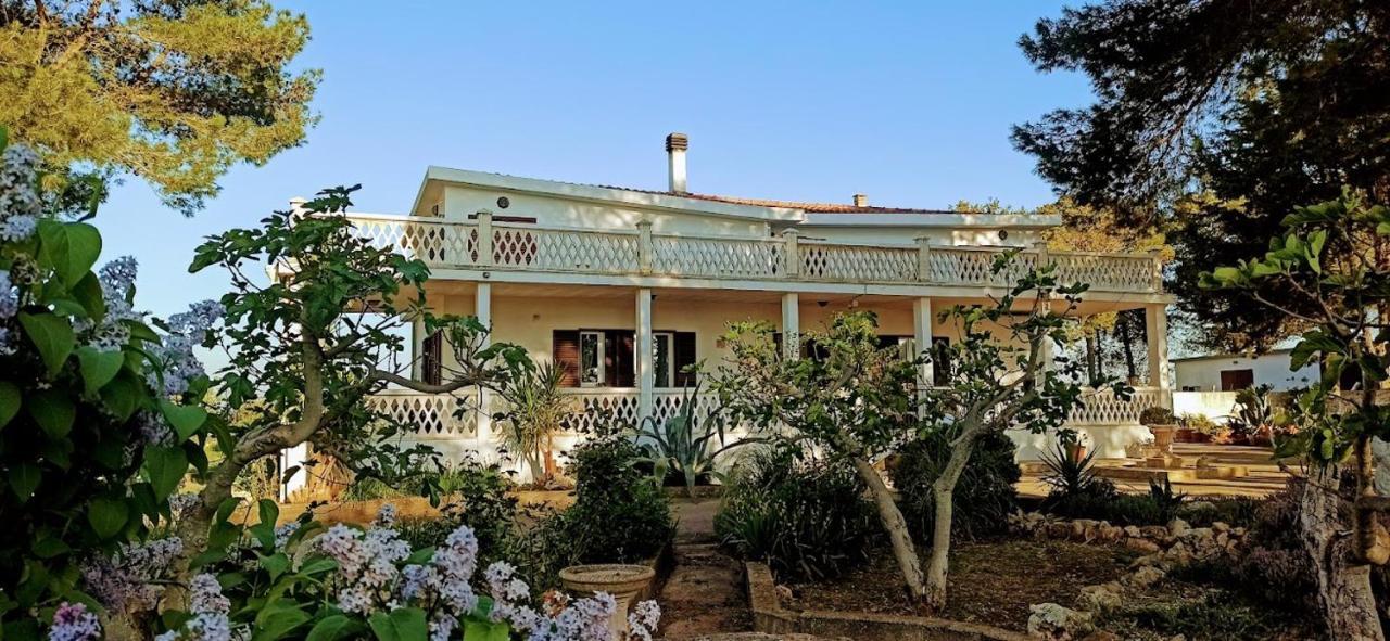 Villa 2 Fields Castellaneta Exterior photo