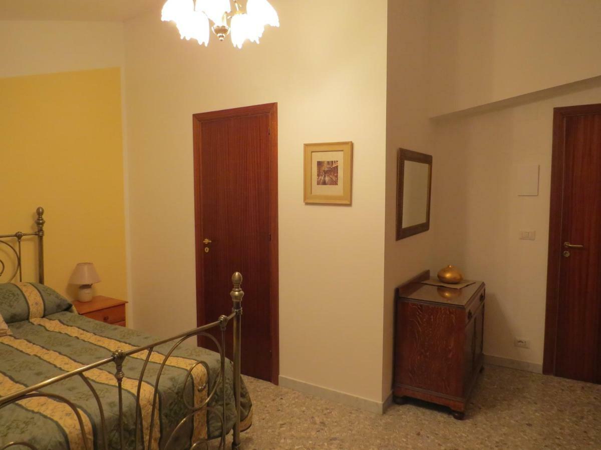 Villa 2 Fields Castellaneta Exterior photo